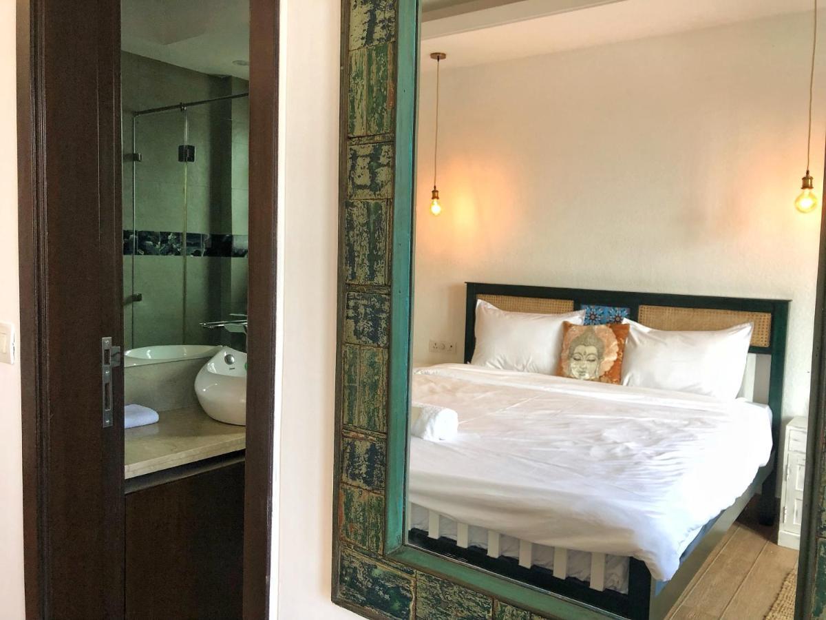 Couette-café Avatar Living@ Greater Kailash 2 New Delhi