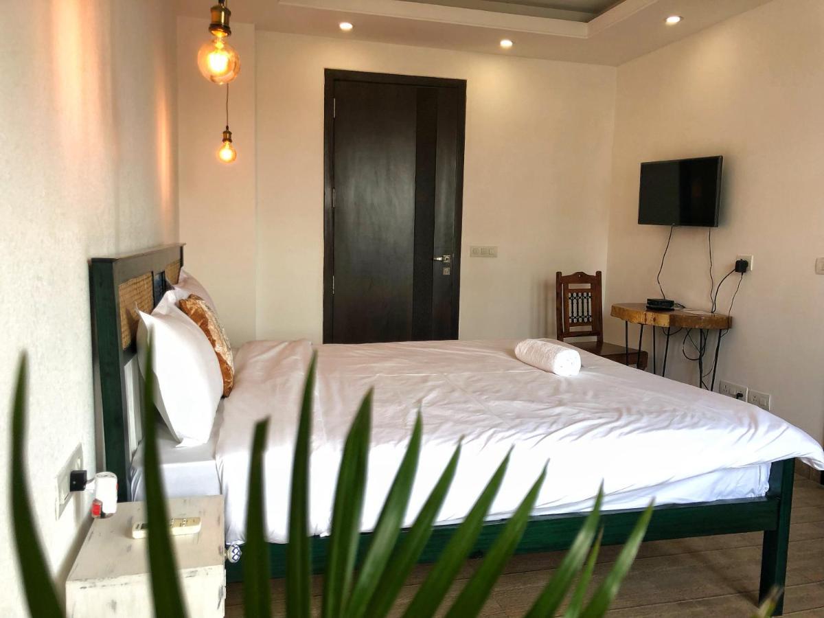 Avatar Living@ Greater Kailash 2 Bed & Breakfast